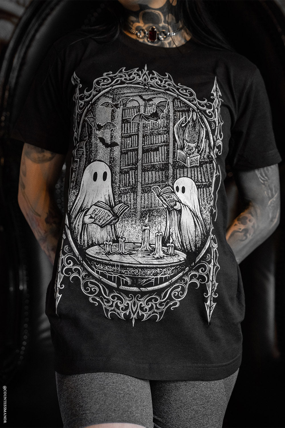 cute ghost shirt made of black cotton