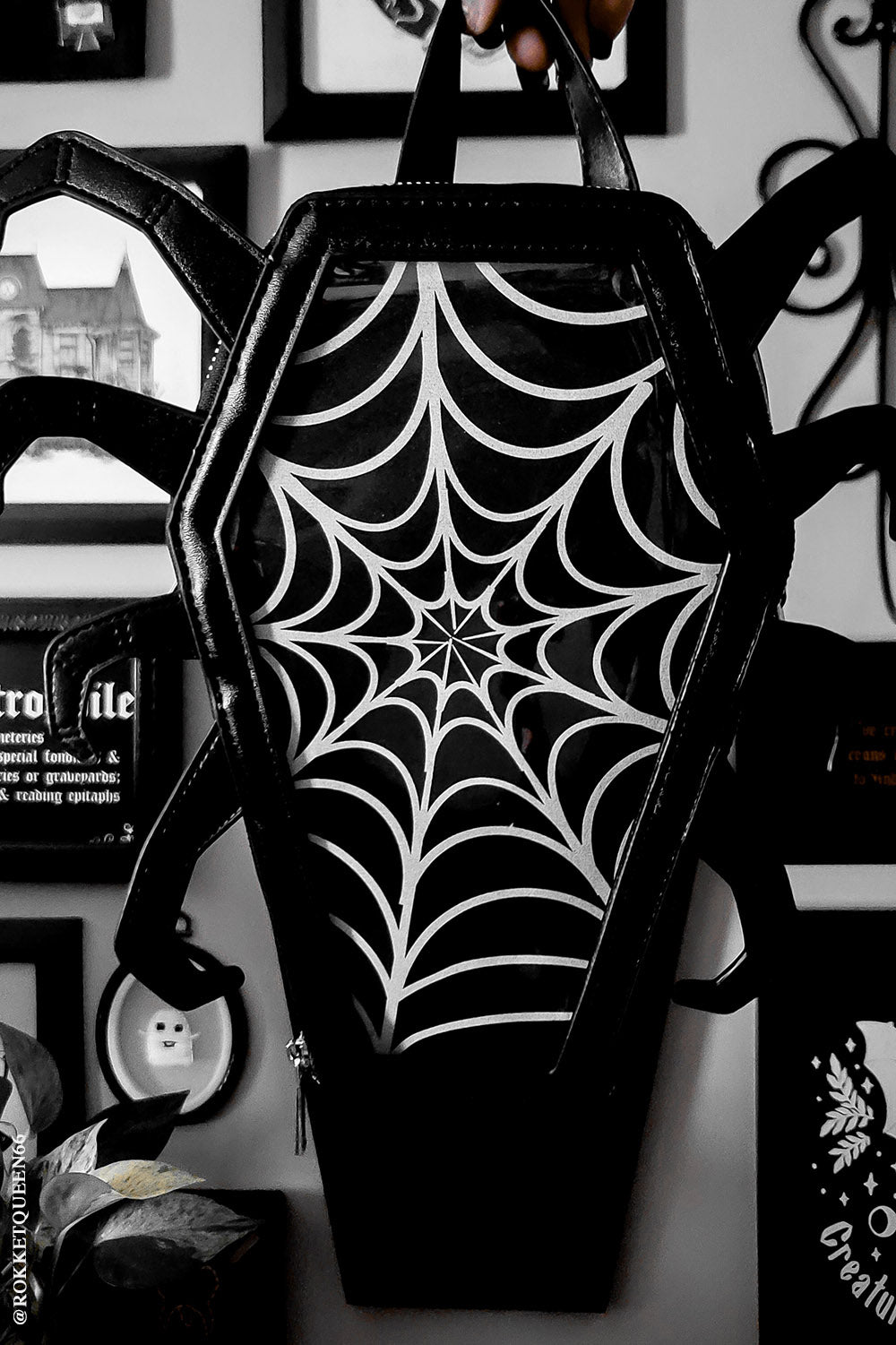 Spider Coffin Ita Bag