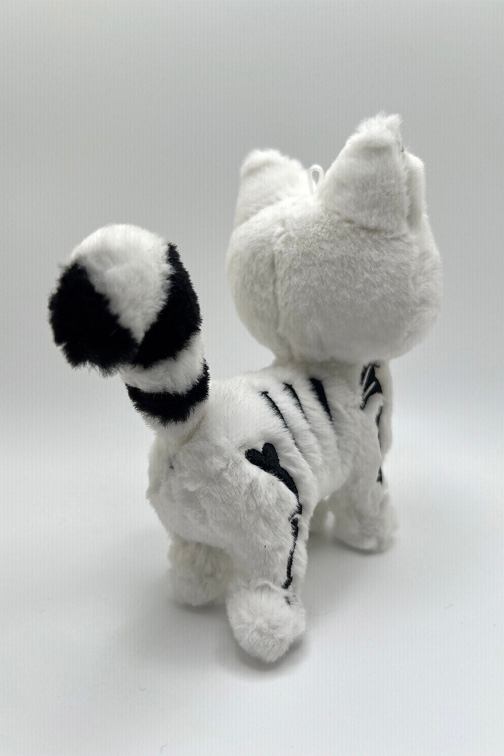 halloween cat keychain