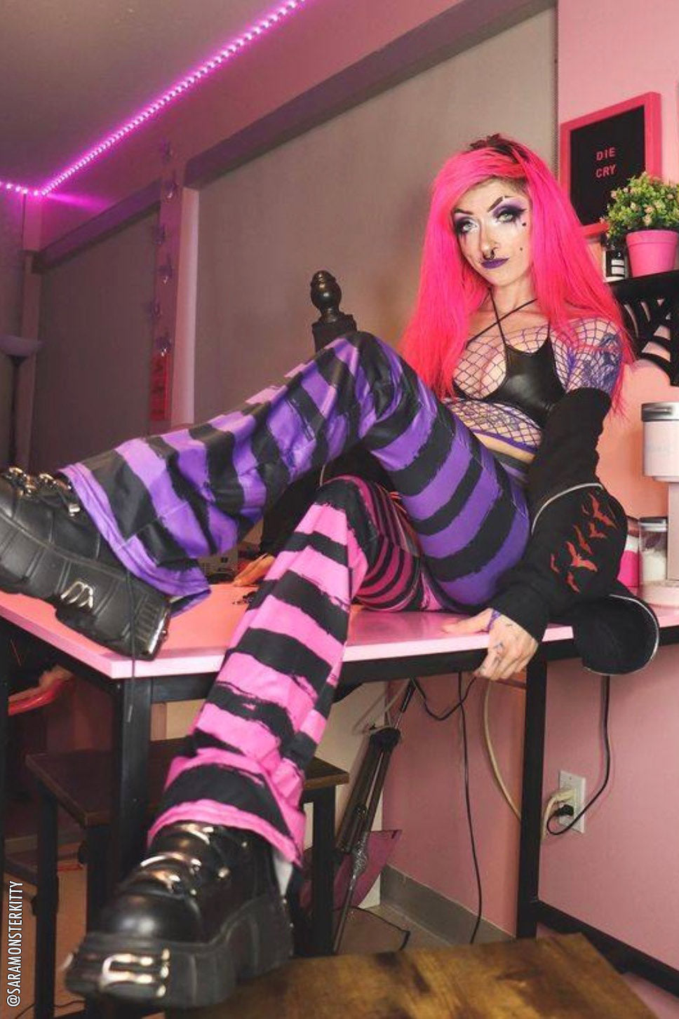 womens kawaii gothic stripes bell bottoms
