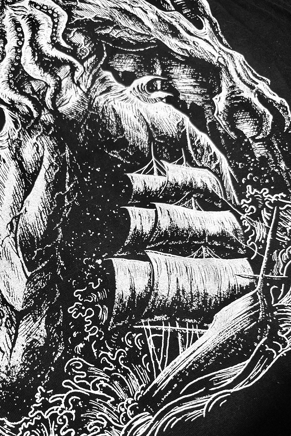 Cthulhu Mythos T-shirt - graphic t-shirt - VampireFreaks - VampireFreaks