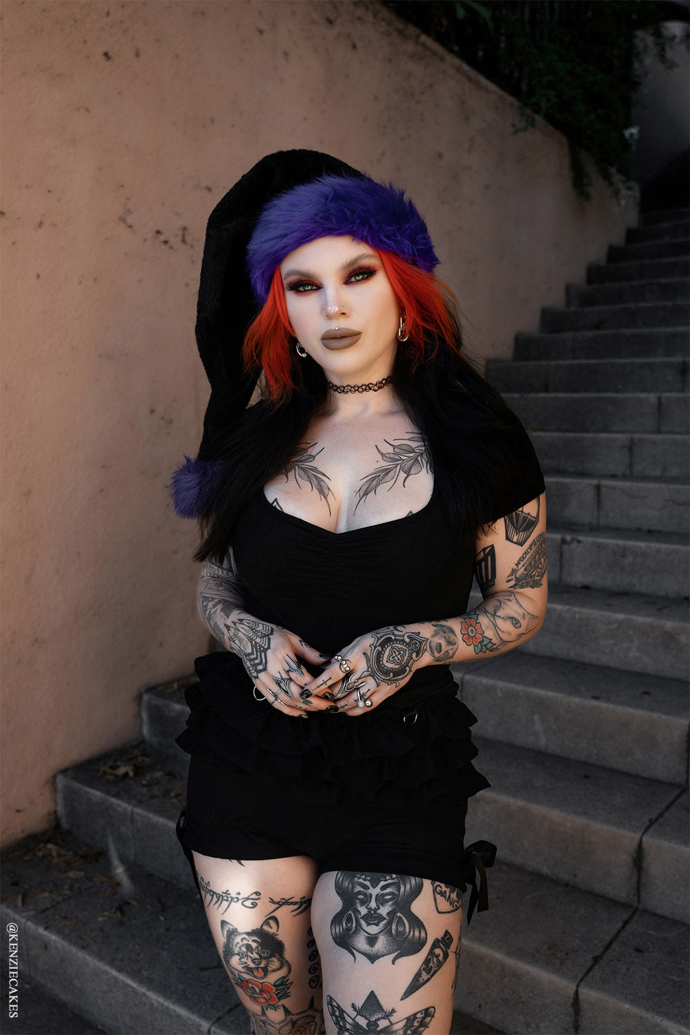 Santa Claws Hat [Black/Purple]