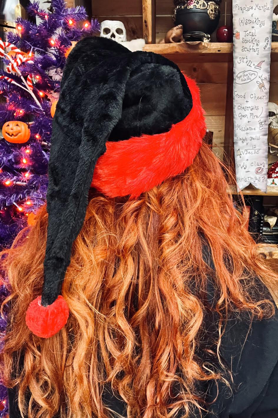 Santa Claws Hat [BLACK/RED]