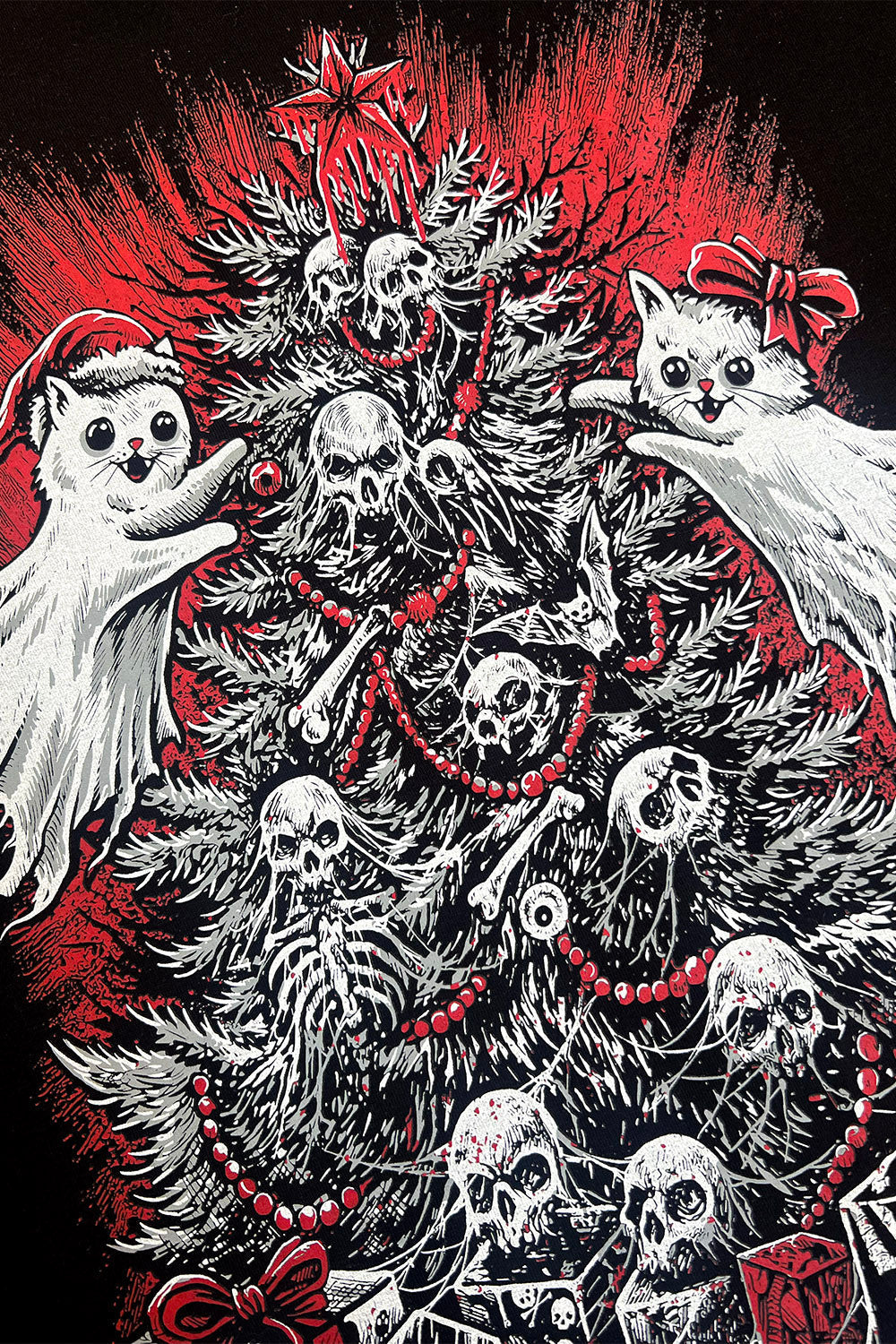 emo christmas cats decorating a creepy xmas tree t-shirt by vampirefreaks