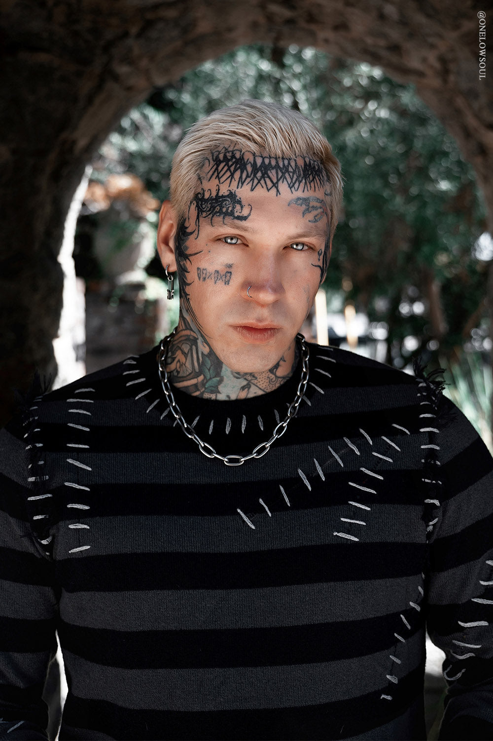 long sleeve striped gothic top for men