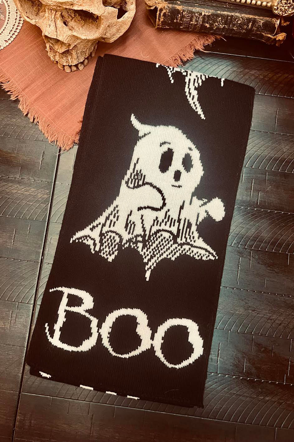 Ghosts Scarf