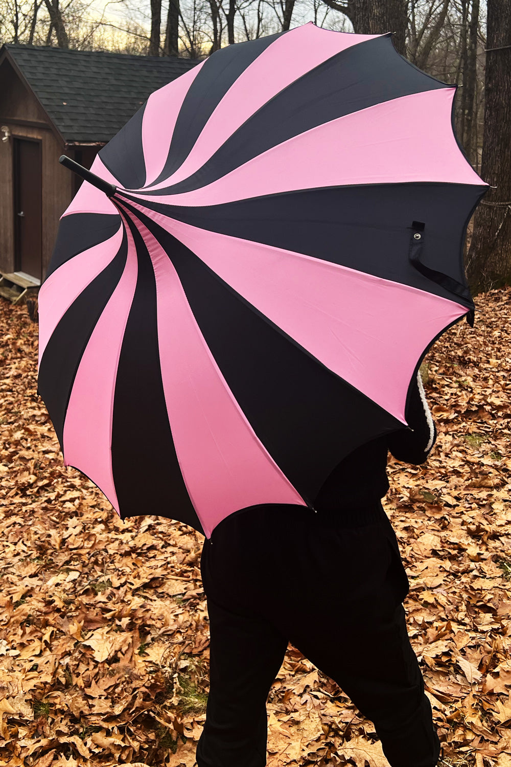 Batwing Pagoda Umbrella [BLACK/PASTEL PINK STRIPED]