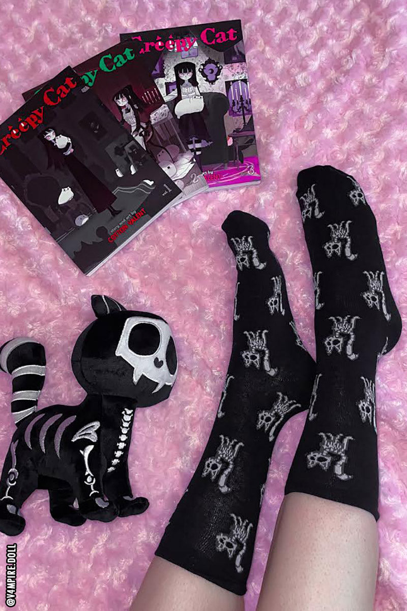 Skelekitty Socks