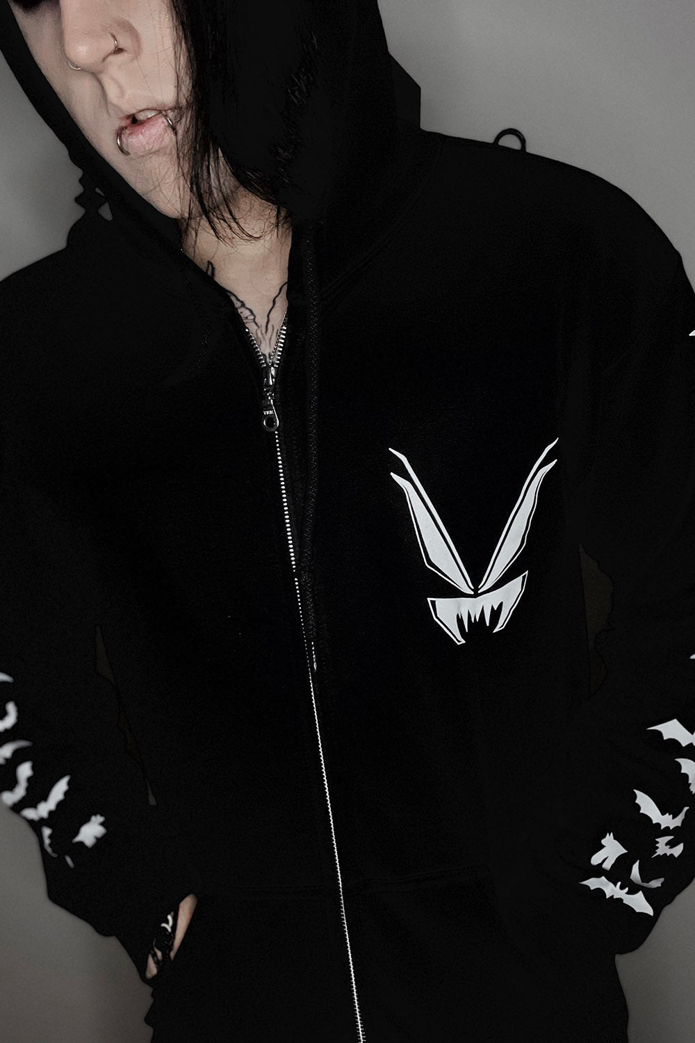 Vampire Castle Hoodie w/ Bat Sleeves [BLACK/WHITE]